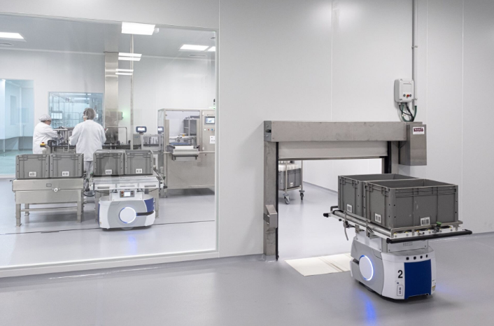 omron robot mobili HIPRA